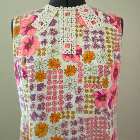 SOLD 1960s Floral Shift Dress by Serbin Lisa Cobb - Picture 5 of 8